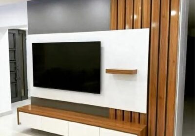simple-TV-wall-001